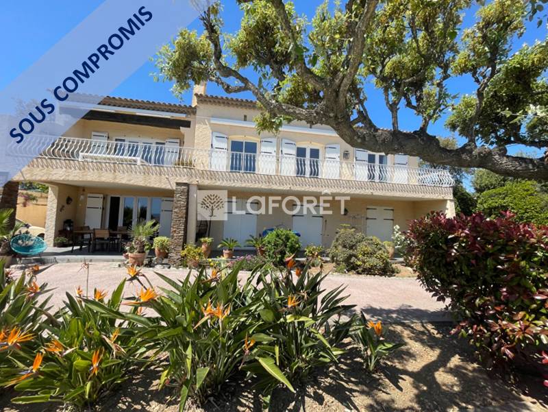 maison de deux appartement a vendre a saint aygulf